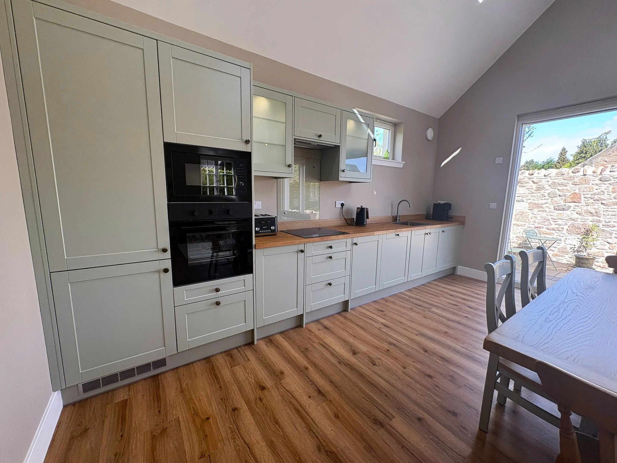 Saorla, Kitchen and Living Area