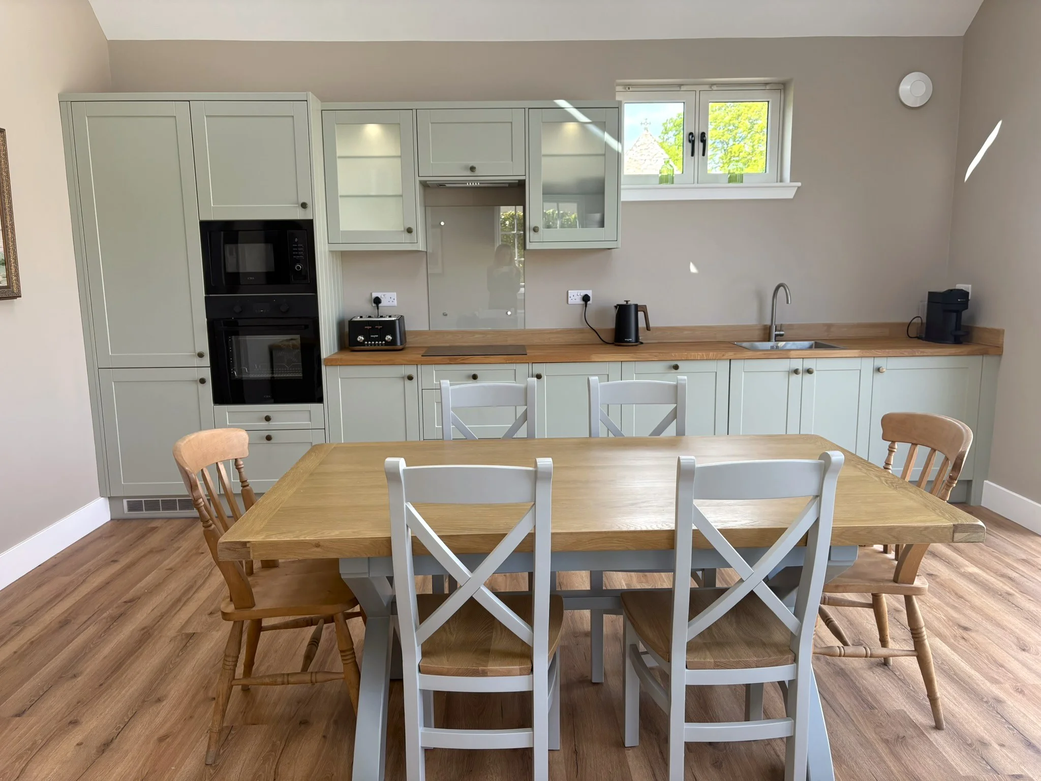 Saorla, Kitchen and Living Area