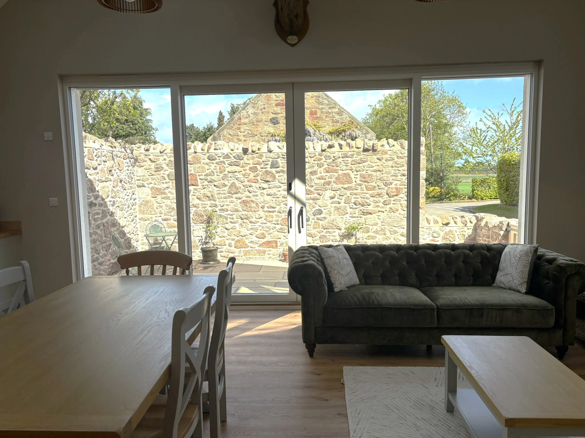 Saorla, Kitchen and Living Area