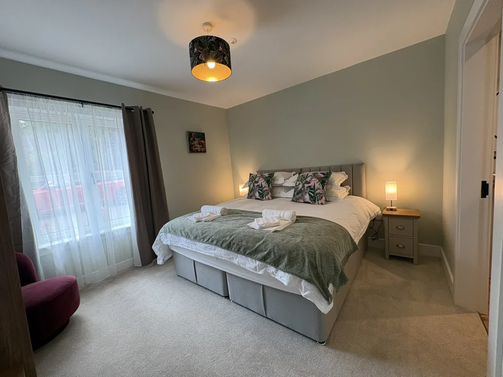 The Loft Bedroom 2, Upstairs